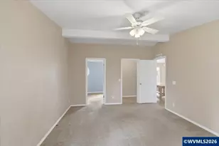 905 Mountain View Rd, Sweet Home, OR 97386 - Photo 16