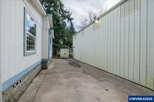 905 Mountain View Rd, Sweet Home, OR 97386 - Photo 32