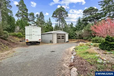 4975 Heceta Beach Rd, Florence, OR 97439 - Photo 38