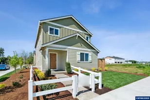 746 Merriott Ln, Woodburn, OR 97071 - Photo 2