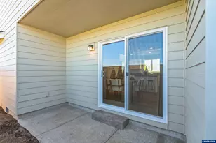 746 Merriott Ln, Woodburn, OR 97071 - Photo 26