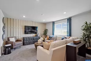 746 Merriott Ln, Woodburn, OR 97071 - Photo 6