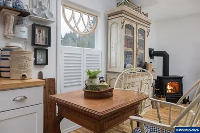 864 N Deerlane Loop Lp, Rose Lodge, OR 97368 - Photo 6