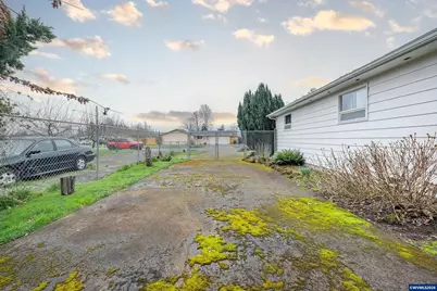 2420 Pine Ln SE, Albany, OR 97322 - Photo 38