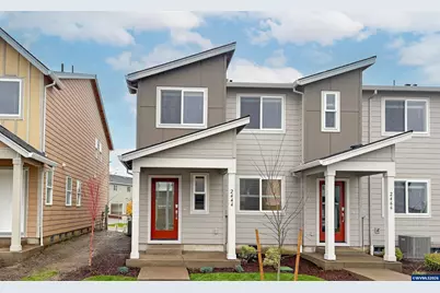 892 Sifuentez Ct, Woodburn, OR 97071 - Photo 1