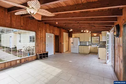 5623 SW Boundary St, Portland, OR 97221 - Photo 4