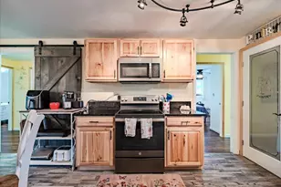 889 45th Ave NE, Salem, OR 97301 - Photo 8