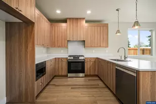 1334 Oppek St NE, Keizer, OR 97303 - Photo 20