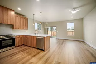 1334 Oppek St NE, Keizer, OR 97303 - Photo 14