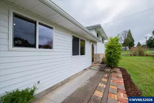 38072 Scravel Hill Rd NE, Albany, OR 97322 - Photo 8