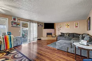 4713 Herrin Dr NE, Salem, OR 97305 - Photo 4