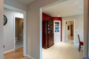 925 6th Ave SW, Albany, OR 97321 - Photo 8