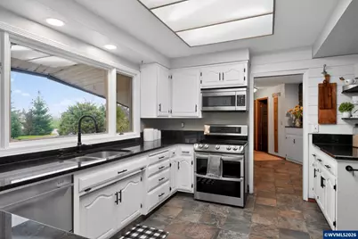 735 SW Mill St, Sheridan, OR 97378 - Photo 16