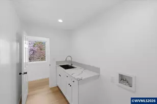 2455 W 29th Ave, Eugene, OR 97405 - Photo 44