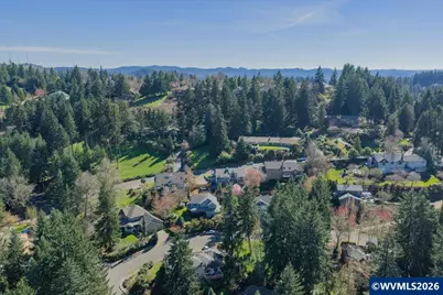 2455 W 29th Av, Eugene, OR 97405 - Photo 50