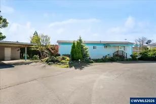 1418 Pine St, Silverton, OR 97381 - Photo 26