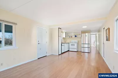 1418 Pine #7 St, Silverton, OR 97381 - Photo 8