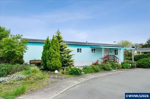 1418 Pine St, Silverton, OR 97381 - Photo 10