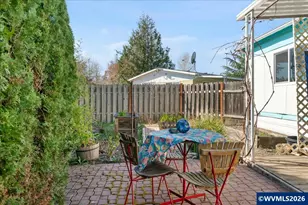 1418 Pine St, Silverton, OR 97381 - Photo 22