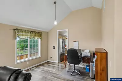 813 SW 8th St, Sublimity, OR 97385 - Photo 12