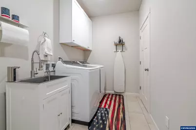 2400 W 15th Av, Junction City, OR 97448 - Photo 24