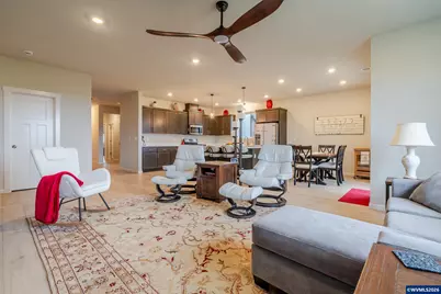 2400 W 15th Av, Junction City, OR 97448 - Photo 10