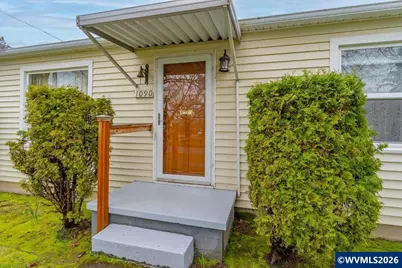 1090 15th St NE, Salem, OR 97301 - Photo 4