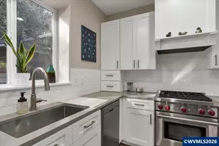 1155 Little John Lp NW, Salem, OR 97304 - Photo 20