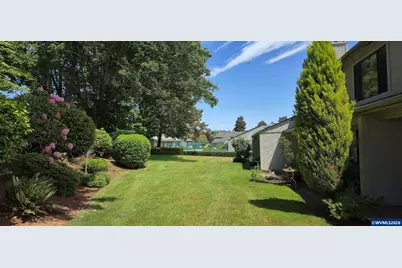 1534 Madras St SE, Salem, OR 97306 - Photo 22
