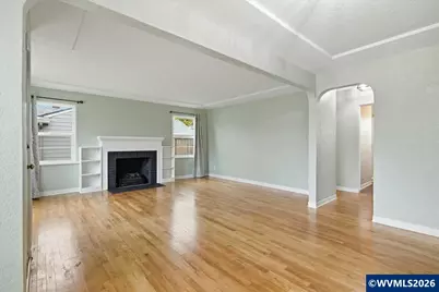 1084 24th St NE, Salem, OR 97301 - Photo 10