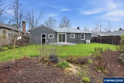 1084 24th St NE, Salem, OR 97301 - Photo 28