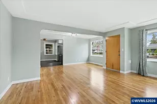 1084 24th St NE, Salem, OR 97301 - Photo 12