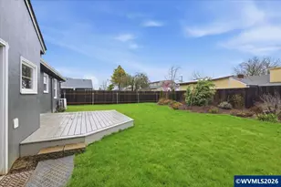 1084 24th St NE, Salem, OR 97301 - Photo 4