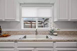 180 Eaton St, Lebanon, OR 97355 - Photo 16