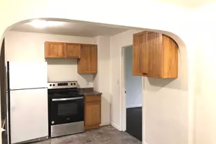 825 Treewood Ln SE, Salem, OR 97317 - Photo 10