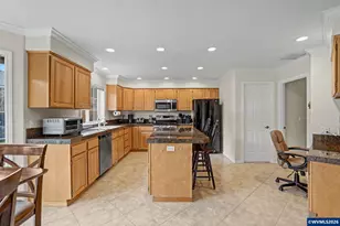 5874 Flairstone Ct SE, Salem, OR 97306 - Photo 16