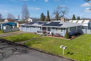 765 13th Av SE, Albany, OR 97322 - Photo 2