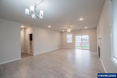 4349 NE Somerset Dr, Albany, OR 97322 - Photo 14