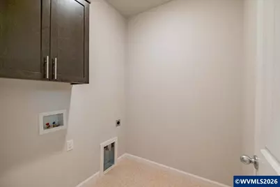 4349 NE Somerset Dr, Albany, OR 97322 - Photo 32