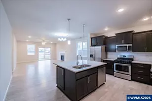 4349 NE Somerset Dr, Albany, OR 97322 - Photo 8