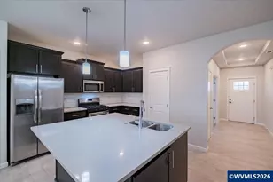 4349 NE Somerset Dr, Albany, OR 97322 - Photo 6