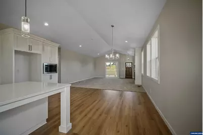 760 Emily Grace Ct SE, Salem, OR 97306 - Photo 24