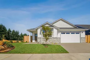 760 Emily Grace Ct SE, Salem, OR 97306 - Photo 2