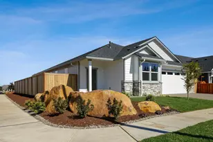 760 Emily Grace Ct SE, Salem, OR 97306 - Photo 4