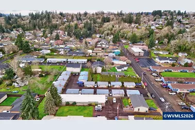 1254 8th St NW, Salem, OR 97304 - Photo 10
