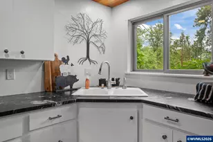 28430 Kingsbury Rd, Lebanon, OR 97355 - Photo 14