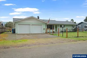247 Cedar St, Lyons, OR 97358 - Photo 14