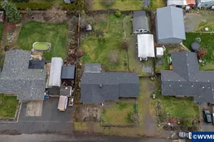 247 Cedar St, Lyons, OR 97358 - Photo 38