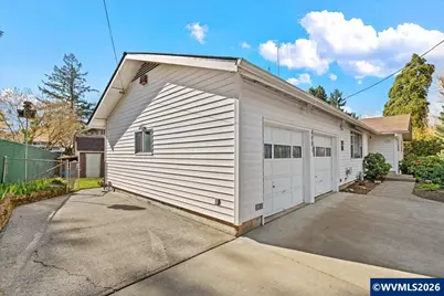 4081 Hawthorne Av NE, Salem, OR 97301 - Photo 4