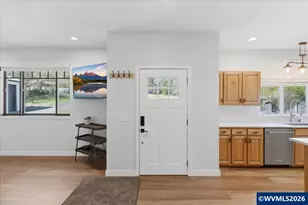 241 Kouns Dr NW, Albany, OR 97321 - Photo 8